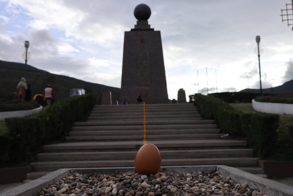 Explora la Mitad del Mundo en Ecuador