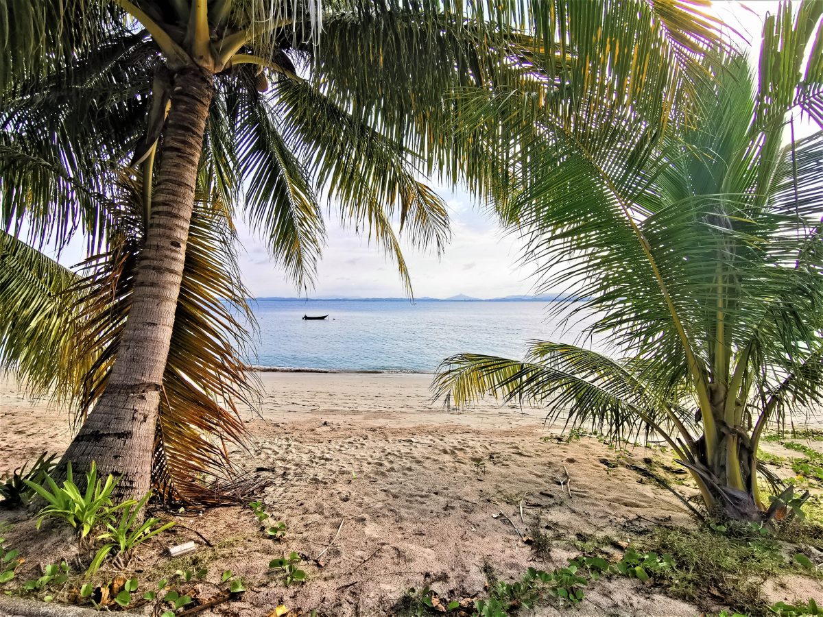 La vista de la Isla Kapas en Malasia.